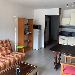 Appartement Superbe Avec Parking Gratuit Sur Place